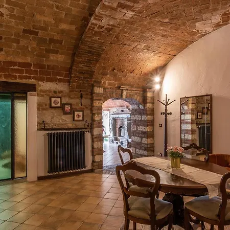Casa Del Nebbiolo Camino