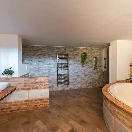 Casa Del Nebbiolo